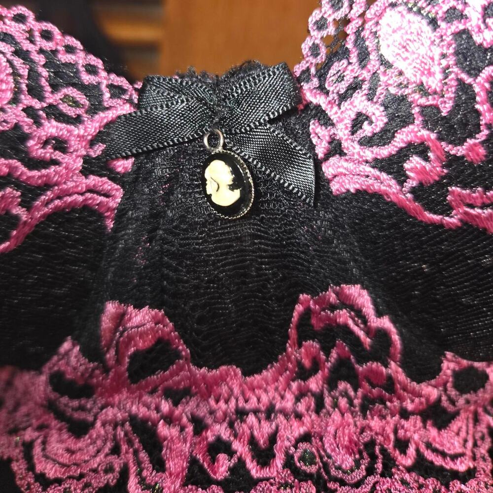 Vintage y2k babydoll lace
